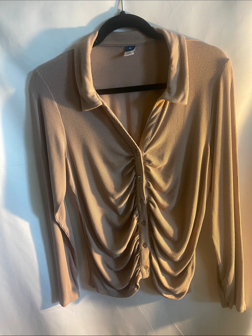 Old Navy Beige Ruched Button-Front Long Sleeve Top